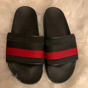 Steven madden Slippers.